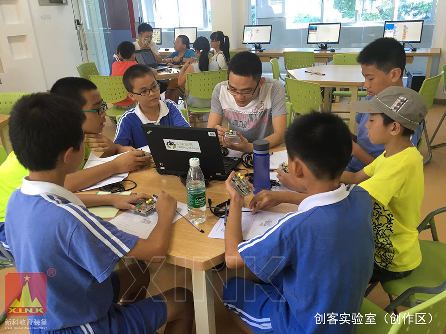 <a href='http://m.sbwkx.cn' target='1' style='font-size:14px; font-weight:bold; color:#0080ff;'>創(chuàng  )客實(shí)驗室</a>